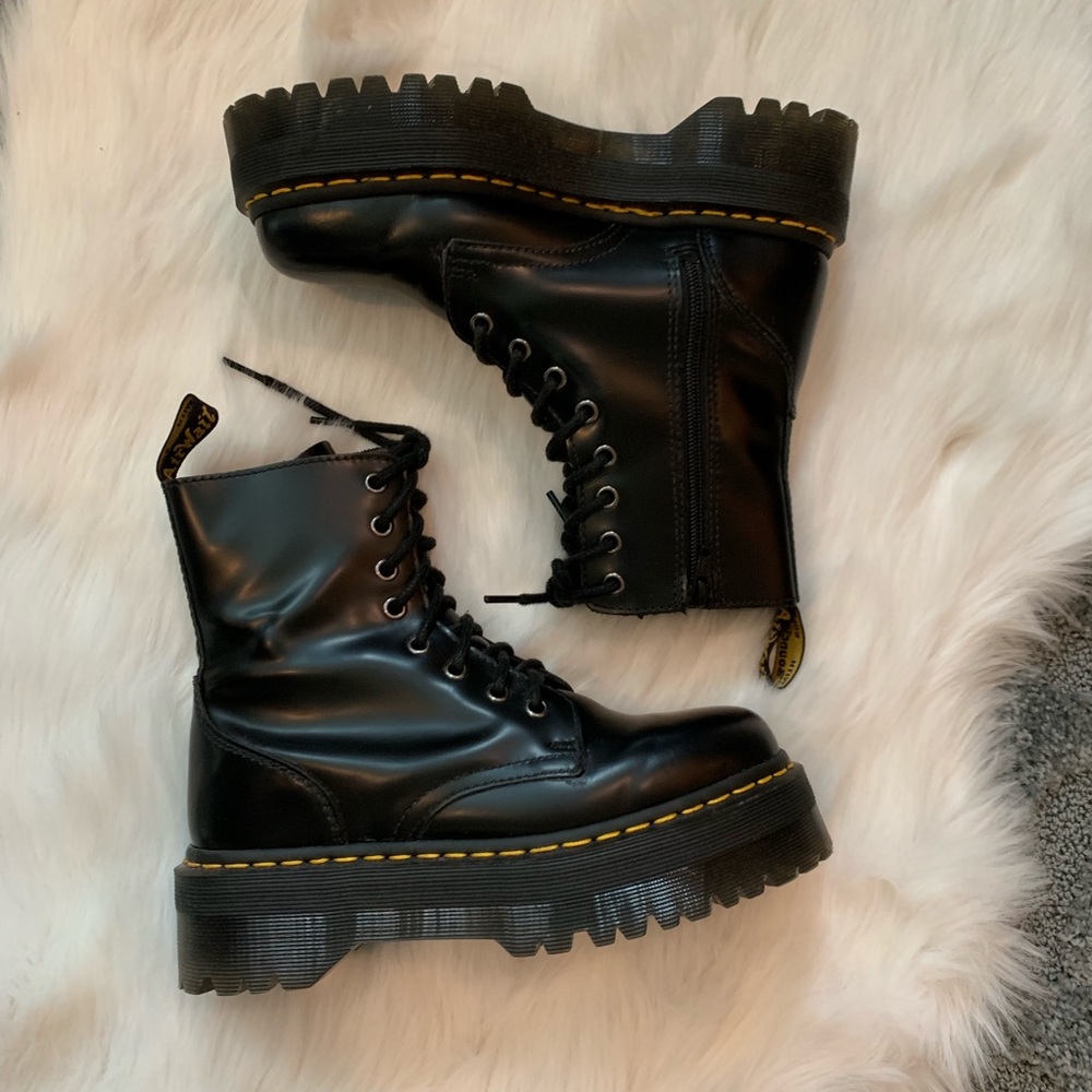 Dr. Martens Black Jadon Boot! SZ 7!